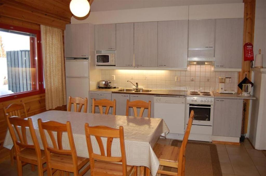 Lomaperkkioe Apartments Vuokatti Zimmer foto